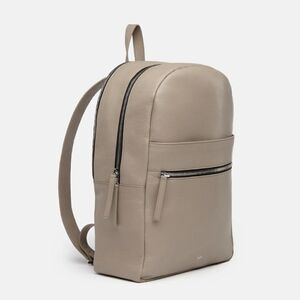 ECTU Brooklyn Italian Leather Backpack in Light Grey